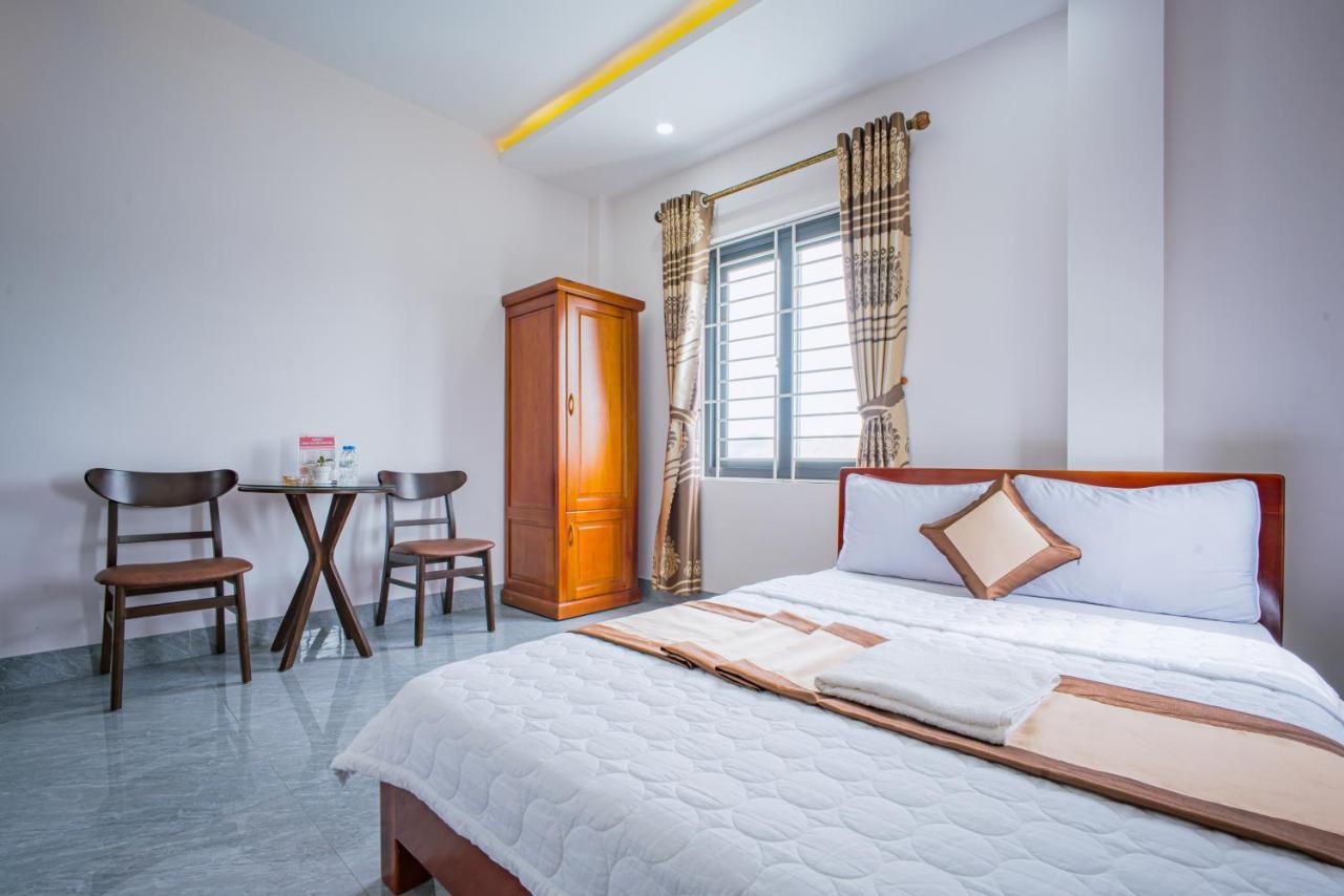 Phu Xuan Hotel Куинён Экстерьер фото