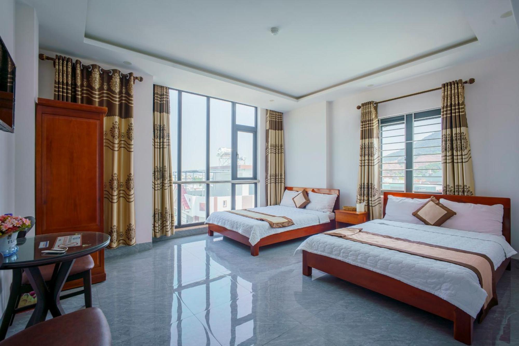 Phu Xuan Hotel Куинён Экстерьер фото
